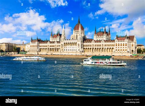 Budapest Landmarks Hi Res Stock Photography And Images Alamy
