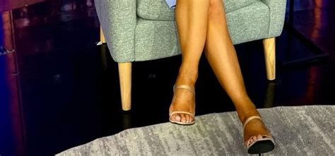 Beautiful Pics Of Susan Li Feet And Legs