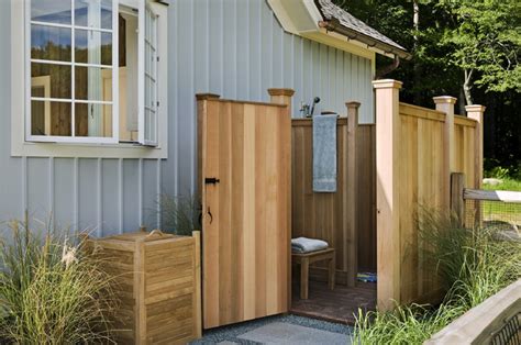 10 Reasons To Love Outdoor Showers