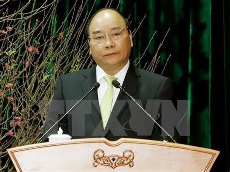 Pm Nguyen Xuan Phuc Arrives In Switzerland For Wef Meeting
