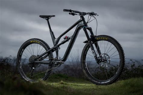 Best Mountain Bikes Under £3000 Trail Bikes Tested Mbr