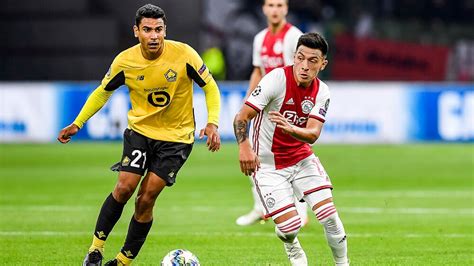Lille beginnt couragiert und erspielt sich erste möglichkeiten, doch ajax ist die effizientere mannschaft und das tor hat sich nicht gerade angekündigt. Ajax loot Lille in de UEFA Europa League