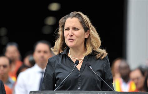 Chrystia freeland is a canadian writer, journalist, and politician. Chrystia Freeland à Washington pour d'urgentes ...