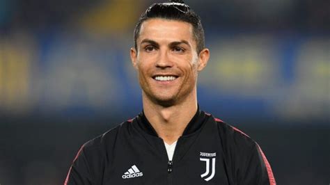 Between 2010 and 2019, he raked in €720 million, which makes him the. Ronaldo net worth in 2020 | Ronaldo, Cristiano ronaldo ...