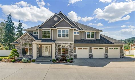 This home plan is featured in the contemporary 1 story house plans, 5 or more bedroom house plans, house plans with photos, luxury house plans, sloped lot house plans, unique house plans. Craftsman Plan with 4 Bedrooms, 3.5 Bathrooms & a 2-Car ...