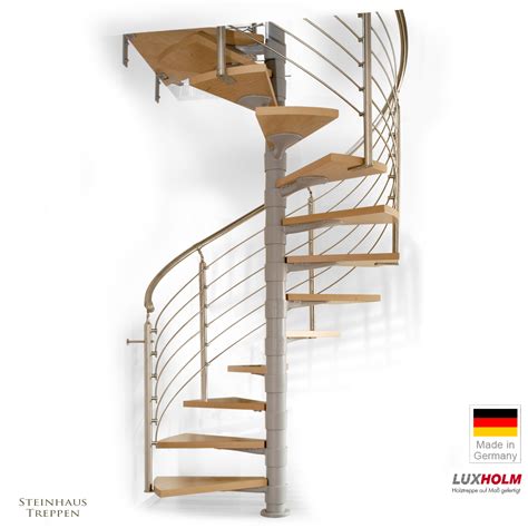 Innentreppen sind längst nicht mehr nur eine. Wendeltreppe Luxholm Rondo mit Holzstufen 68 cm Laufweite ...