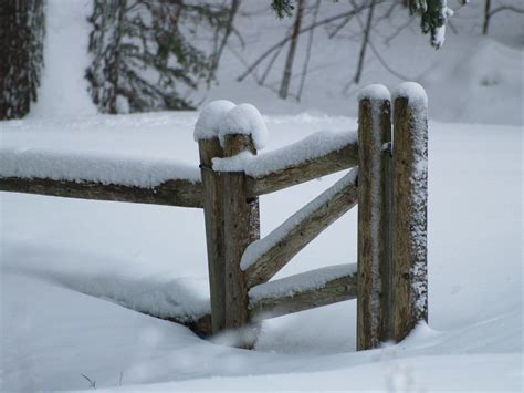 Fence With Snow Outdoor Decor Fence Decor