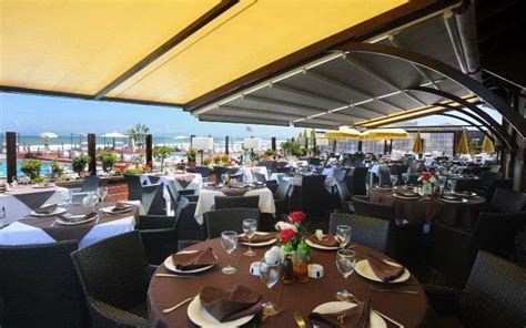 Marokko Tientallen Restaurants En Nachtclubs Te Koop