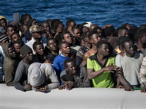 Italy Overwhelmed As 13 500 African Migrants Arrive In Past Two Days