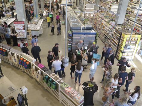 Maybe you would like to learn more about one of these? 10 Reasons to Explore the New Whole Foods Market in Kansas ...