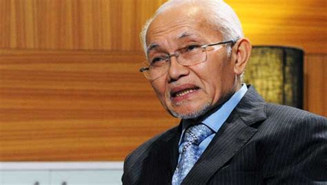Sarawak governor tun abdul taib mahmud and wife toh puan ragad kurdi taib showing their inked fingers after voting in ge14. Taib Mahmud cleared of any wrongdoing in 2013, says Liew ...