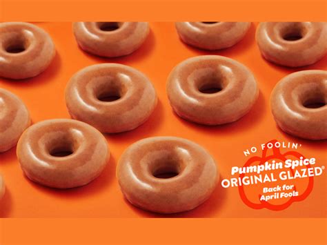 Krispy Kreme Is Bringing Back Pumpkin Spice Original Glazed Doughnuts