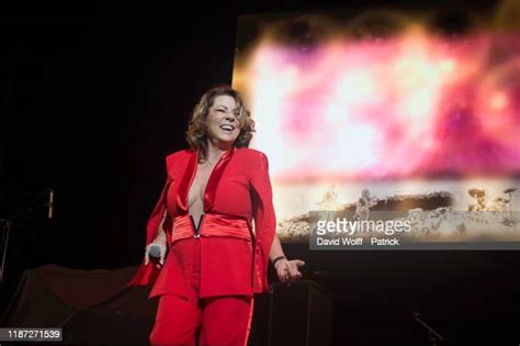 Sandra Cretu Stock Fotos Und Bilder Getty Images