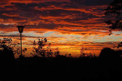 Sonnenuntergang Landschaft Himmel Kostenloses Foto Auf Pixabay Pixabay