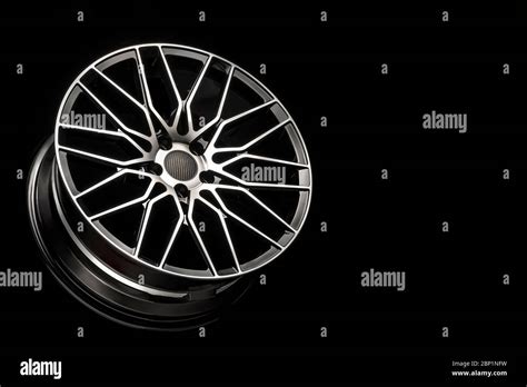 Black Alloy Wheels Aluminum Disc Sport With A Carbon Fiber Cover