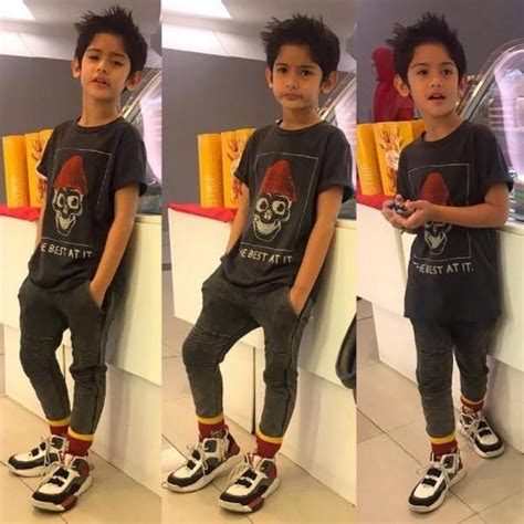Nomor Cowok Ganteng Kelas 5