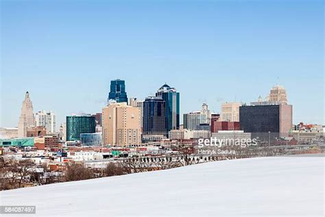 Kansas City Snow Photos And Premium High Res Pictures Getty Images