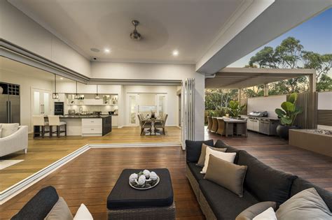 Planning an outdoor living area? Love this indoor outdoor space | Outdoor kitchen design ...