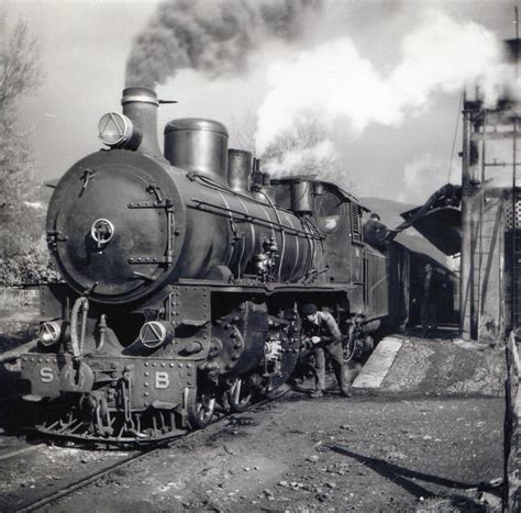 En 1894 quedaba oficialmente inaugurado el ferrocarril hullero de la robla a balmaseda, 284 kilómetros de línea ferroviaria, diseñados por don la dependencia del ferrocarril con respecto a la explotación de las minas provocó lo inevitable. Historias del tren: LA TRACCIÓN VAPOR EN LA VÍA ESTRECHA ...