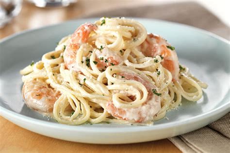 Reduce heat to low, add cream cheese, and whisk until no lumps remain. Creamy Shrimp Alfredo - Kraft Recipes