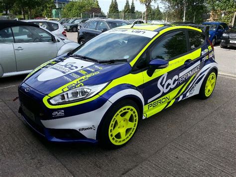 The blue images show our own blue demo car which was built for the 2005 show season, it turned heads up and down the uk We fitted the full body wide arch kit on the Ford Fiesta ...