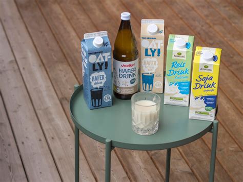 Welche Vegane Milch Schmeckt Am Besten Adina Mitchell