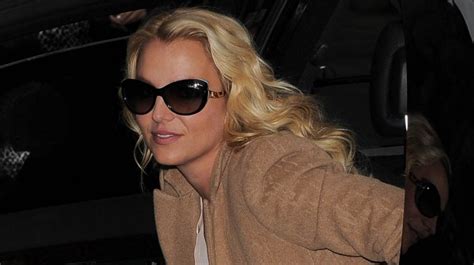 Britney Spears Manager Resigns Reveals Shes Retiring In Letter Vladtv