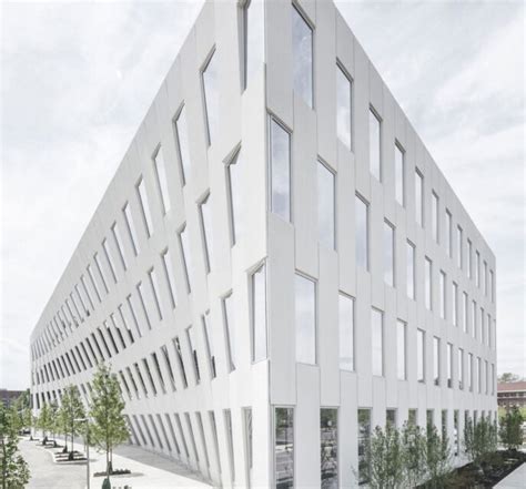 American Concrete Institute and Precast/Prestressed Concrete Institute