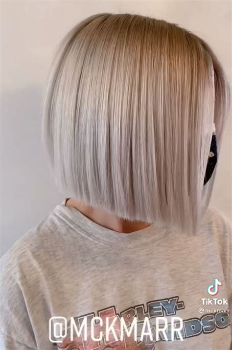 Pin by Teneile Leijen on hair | Short hair styles, Medium hair styles