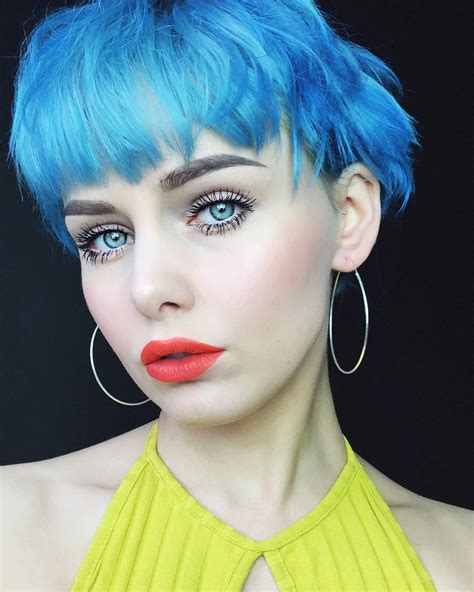 Short Blue Hairstyle With Bangs By Annakarinhell Silver Hair Color