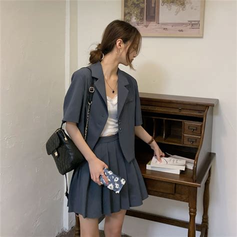 1060 Real Price Korean Fashion Loose Suit Pleated Skirt Suit