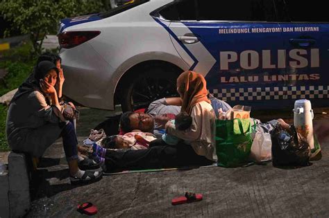 Id H 3 Lebaran Gerbang Tol Cikampek Punya Cerita