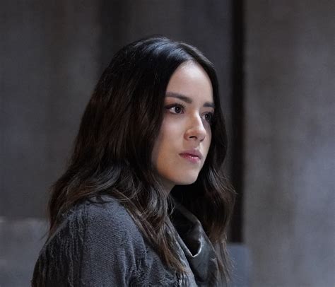 Chloe bennet wants to know the same thing. Chloe Bennet As Daisy Johnson In Agent Of Shield Season 5 ...