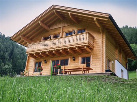 Ferienhäuser und ferienwohnungen eignen sich perfekt für einen individuellen urlaub. HHD GesmbH in 6020 Innsbruck | Interhome Ferienhäuser und ...