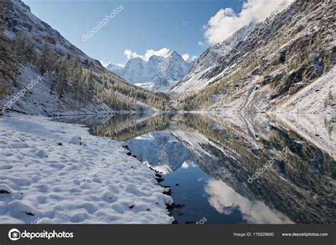 Altai Mountains Russia Siberia — Stock Photo © Yury7taranik 175929680
