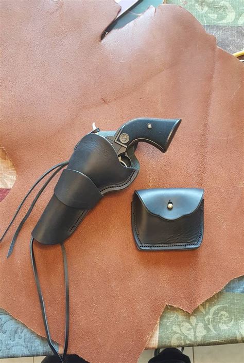 Ruger Wrangler 462 Left Hand Cross Draw Holster And Pouch Etsy