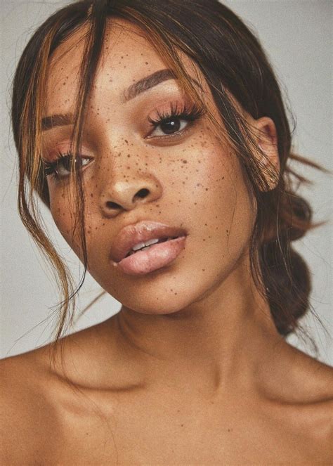 Pin By Nikki Johnson On B€ut¥ Beautiful Freckles Black Girls With Freckles Women With Freckles