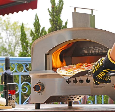 Making The Most Of Outdoor Pizza Ovens Lyx Reality