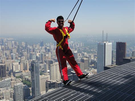 What happens outside during the edge walk? Simply Wayne's World: Edge Walk at The CN Tower