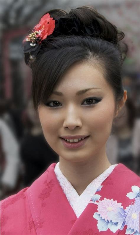 The word onna is one of the most general and simplified terms used. "Miki" | Japan beauty, Japanese girl, Geisha girl