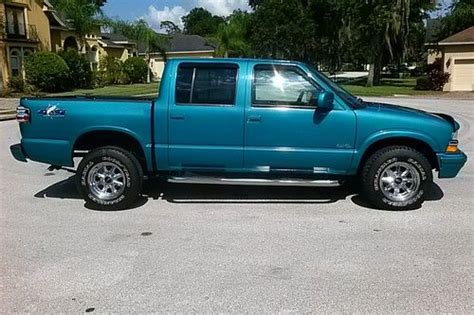 Sell Used 2003 Chevy S10 Crew Cab 4x4 No Reserve Over 5k Invested