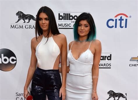 #celebrity #fashion #celebrityfashion #celebritystyle #celebritystreetstyle #streetfashion #kendalljenner #falloutfit #fallstyle #fallfashion #autumnfashion. Kylie Jenner and Tyga dating: Kendall Jenner 'jealous' of ...