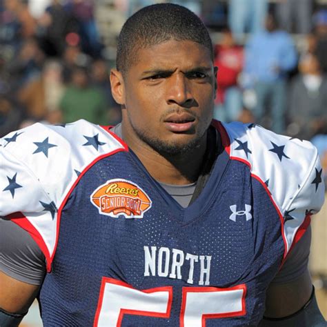 michael sam is first openly gay player drafted in nfl
