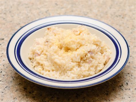 Cook the rice in the rice cooker. How to Cook Cheese Rice (with Pictures) - wikiHow
