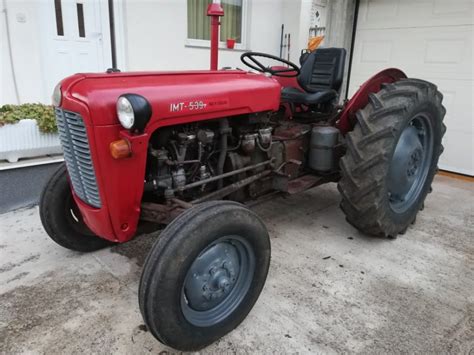 Novi traktori su skupi, a na tržištu polovnih još uvek se dobro kotiraju raznii dodeli domaćeg ugašenog proizvođača imt. Traktor IMT 539