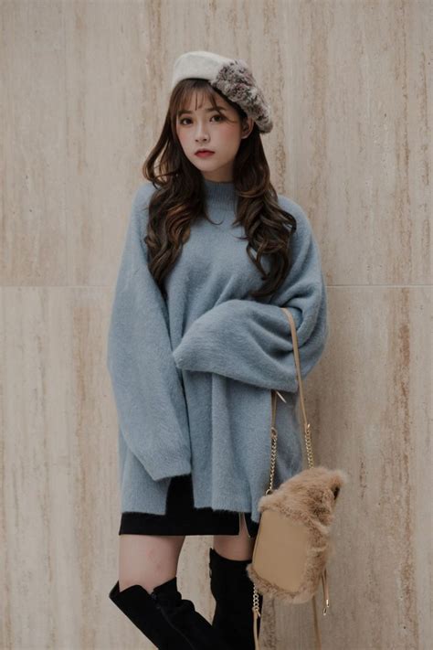 Autumn Street Fashion Lookbook In Seoul South Korea South Korea