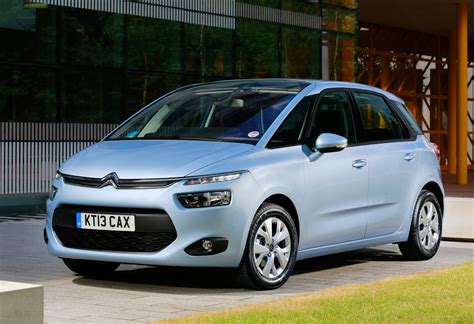 With advanced technology, the citroën spacetourer is an mpv that provides a new response to the motoring needs of families and professionals alike. 2014 Citroen C4 Picasso - An Innovative MPV