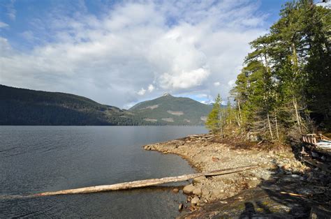 It is part of the knuckleheads winter recreation area and was constructed during the 1990s by the forest service. Powell Lake Island with 2 Cabins on Lake for sale: 2 ...