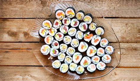 Sushi Maken Essenti Le Ingredi Nten Voor De Perfecte Rol