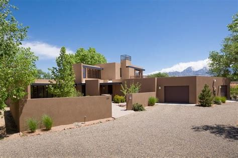 In turn, the building established the pueblo spanish revival style of architecture, for which santa fe. Pueblo revival: desert modern or contemporary, houses of ...